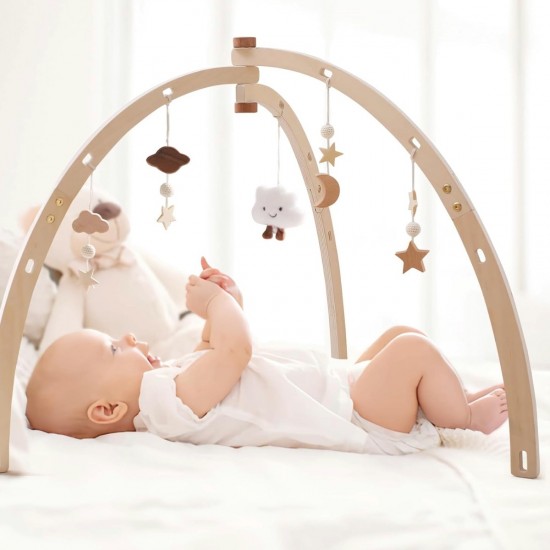 Gimnasio de madera para bebés